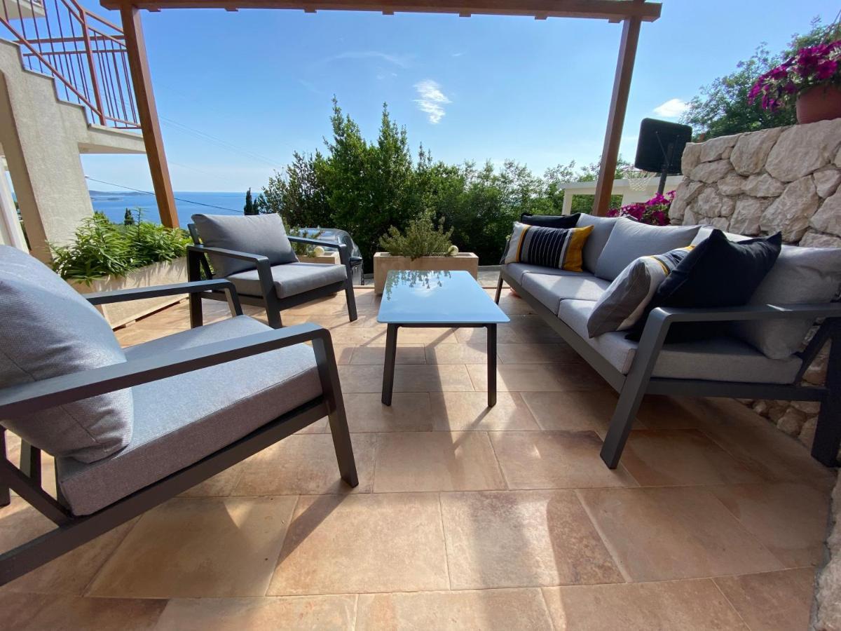 Villa Pergola-Apartment Toni Mlini Kültér fotó