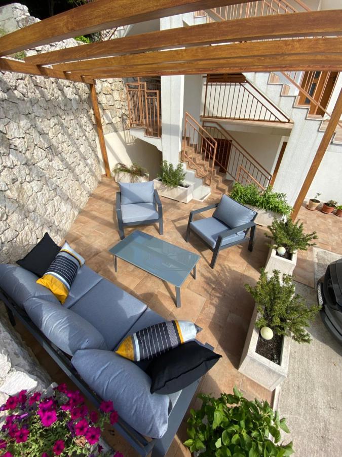 Villa Pergola-Apartment Toni Mlini Kültér fotó