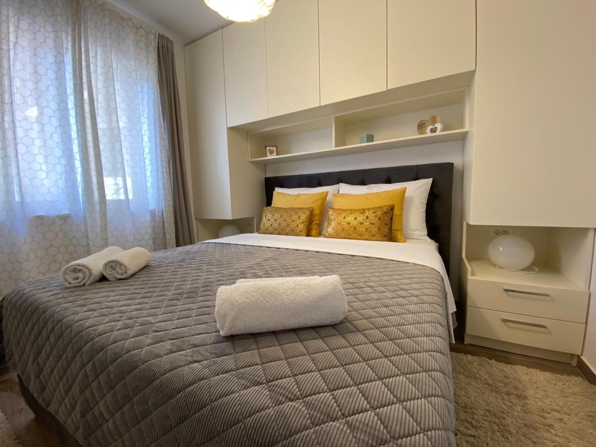 Villa Pergola-Apartment Toni Mlini Kültér fotó